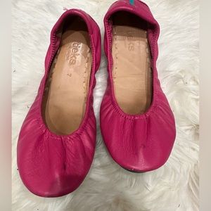 Fuschia Tieks